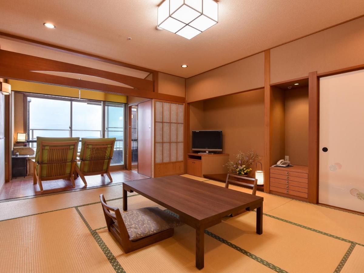 Hotel Sanrakuso Shirahama Dış mekan fotoğraf