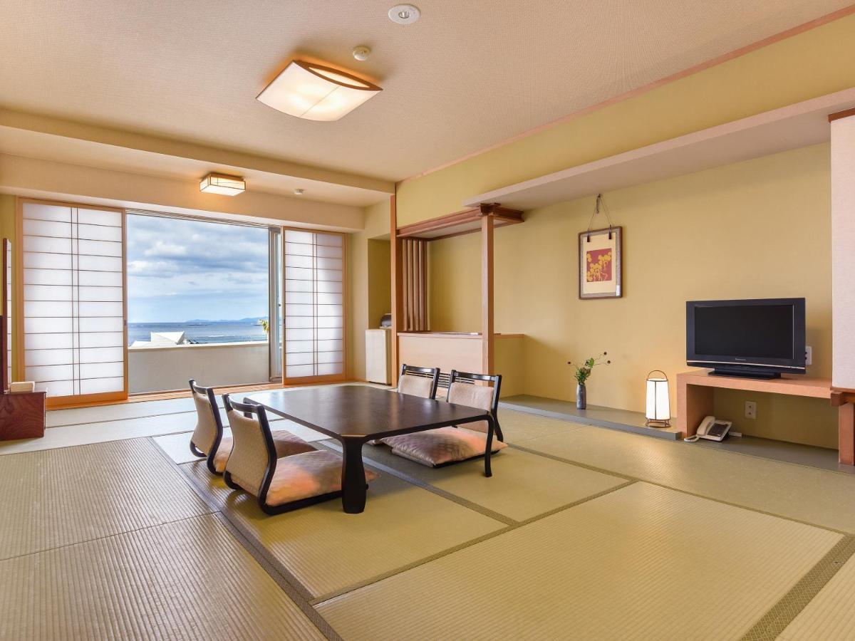 Hotel Sanrakuso Shirahama Dış mekan fotoğraf