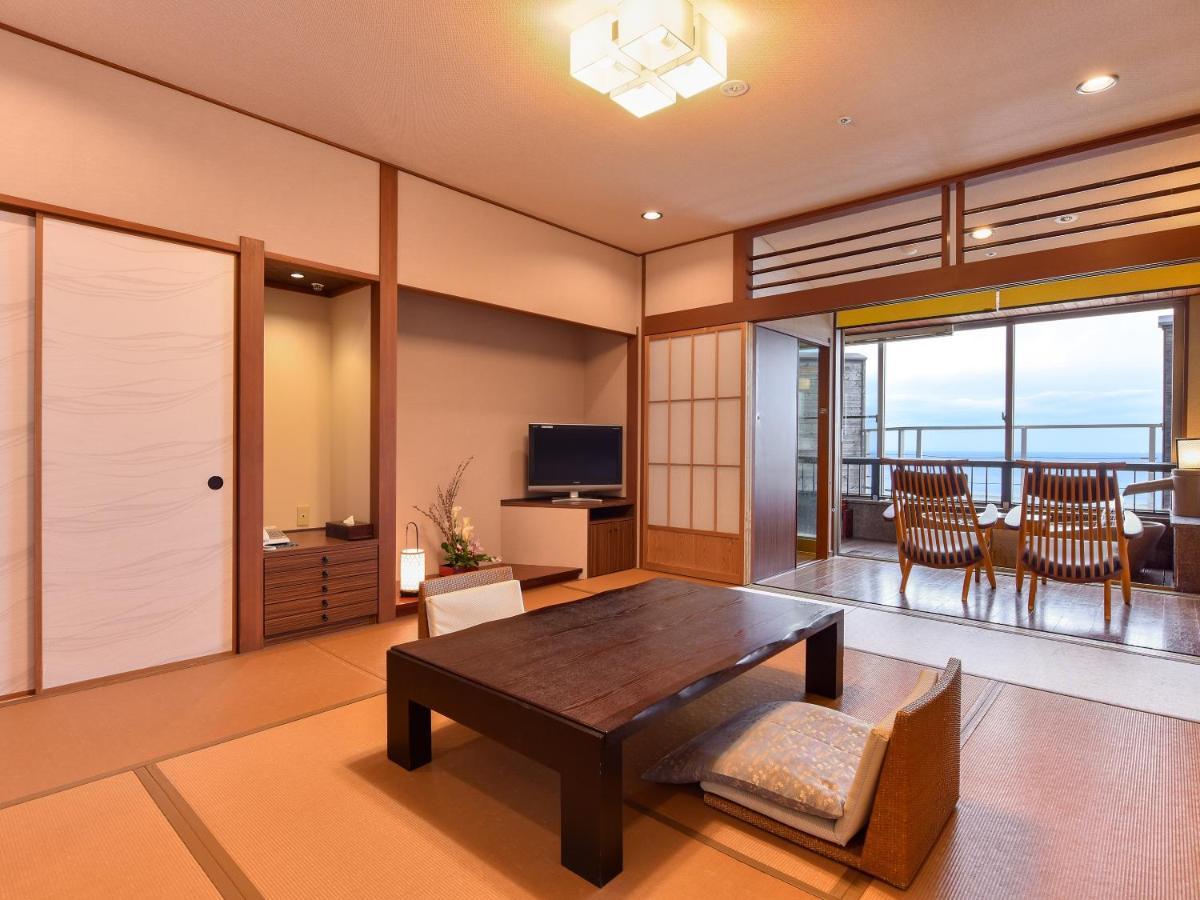 Hotel Sanrakuso Shirahama Dış mekan fotoğraf