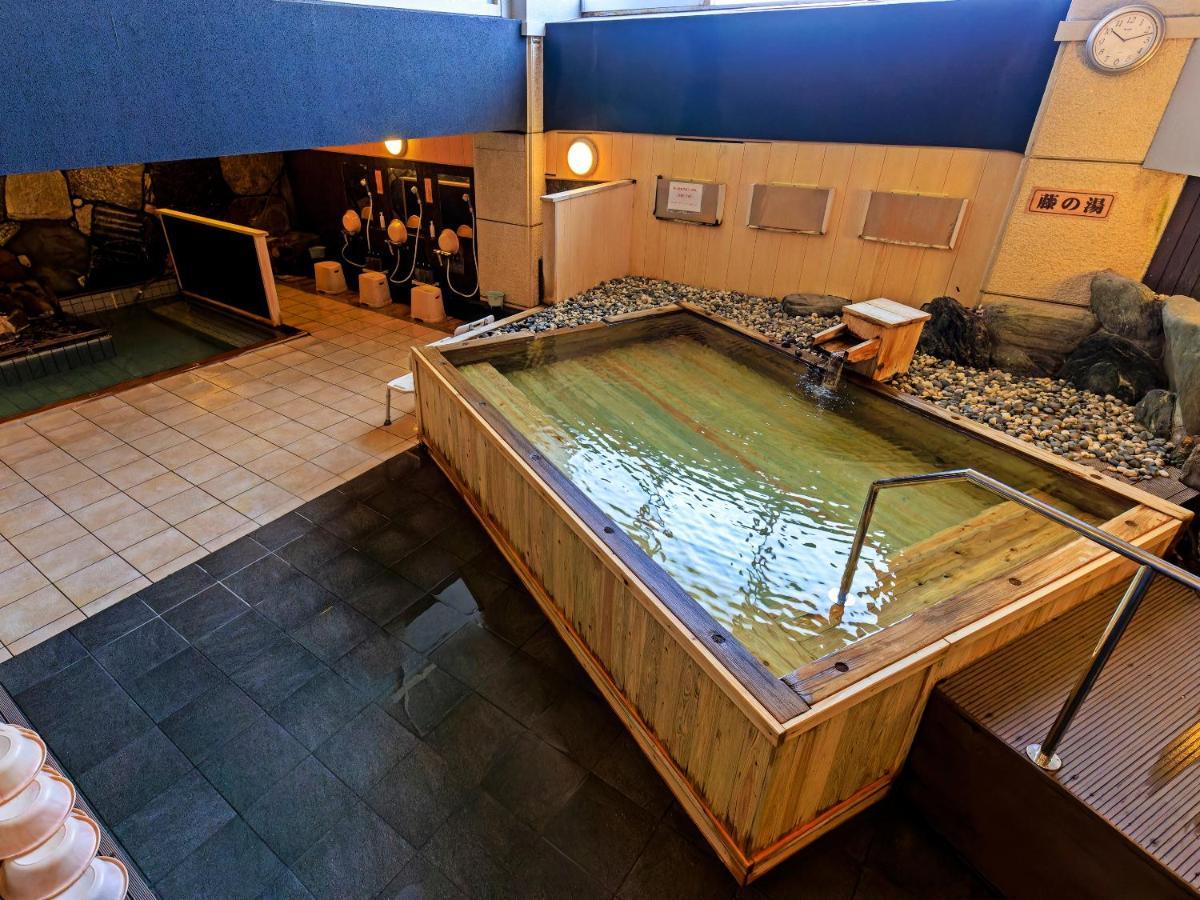 Hotel Sanrakuso Shirahama Dış mekan fotoğraf
