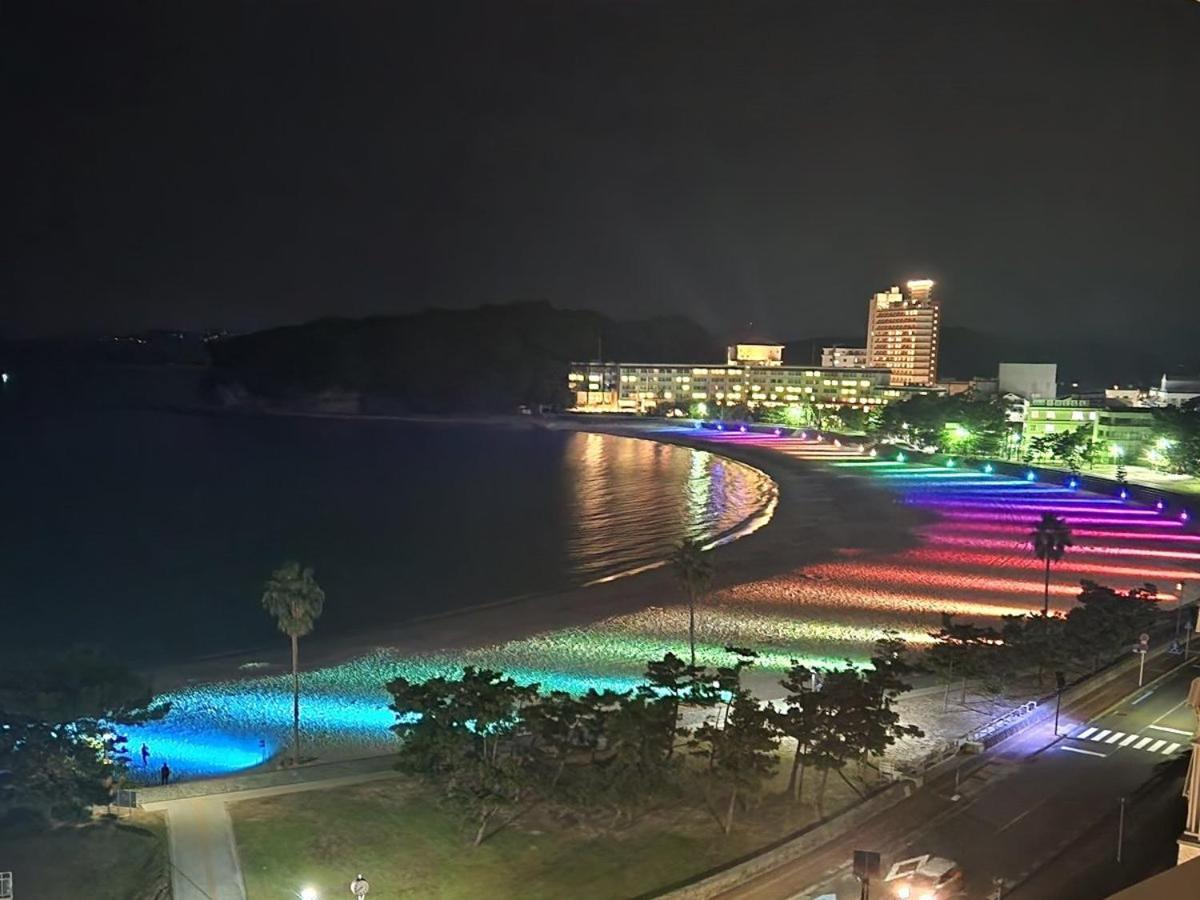Hotel Sanrakuso Shirahama Dış mekan fotoğraf